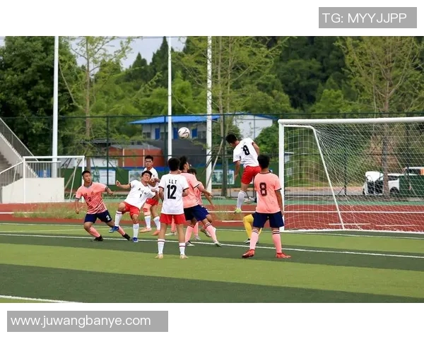 井研足球明星是谁及其精彩瞬间的图片分享与介绍