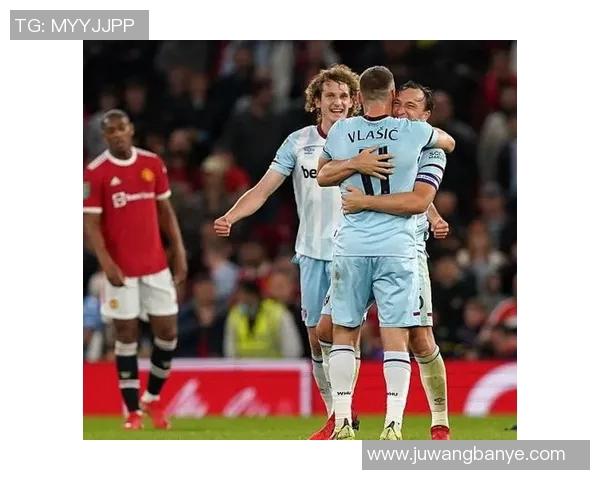 巴黎与曼联精彩对决比分图解尽在此处一览无遗